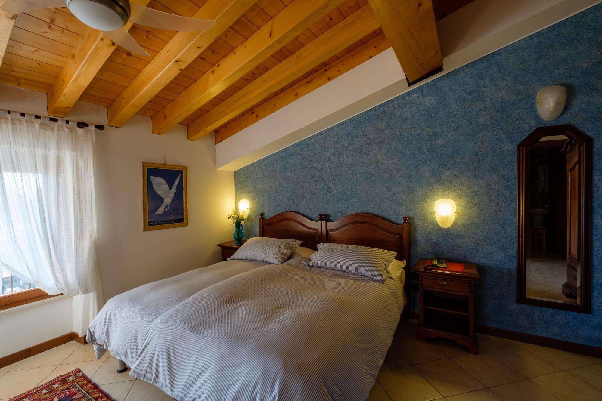 Hotel Tre Punte Gargnano Eksteriør billede