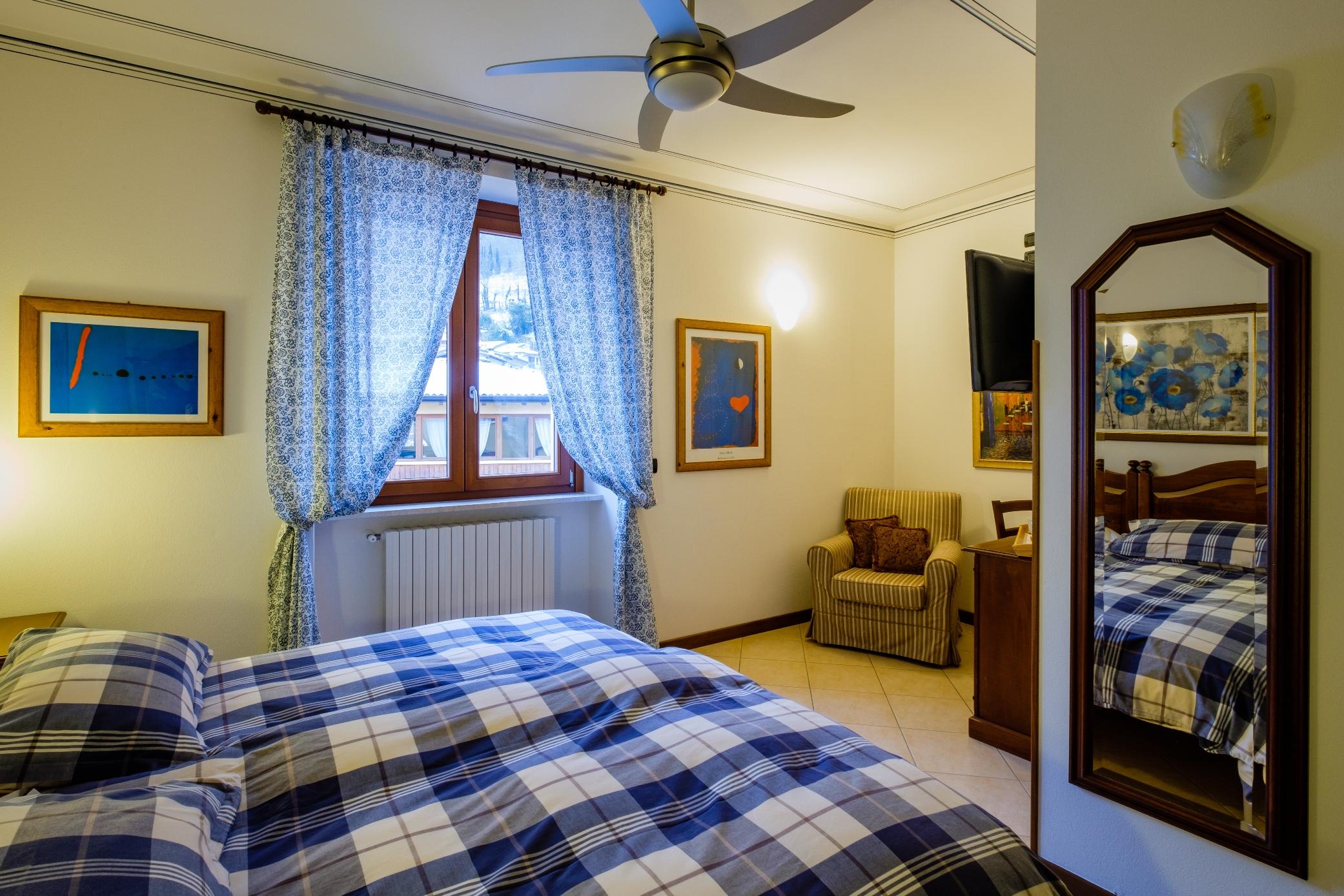 Hotel Tre Punte Gargnano Eksteriør billede