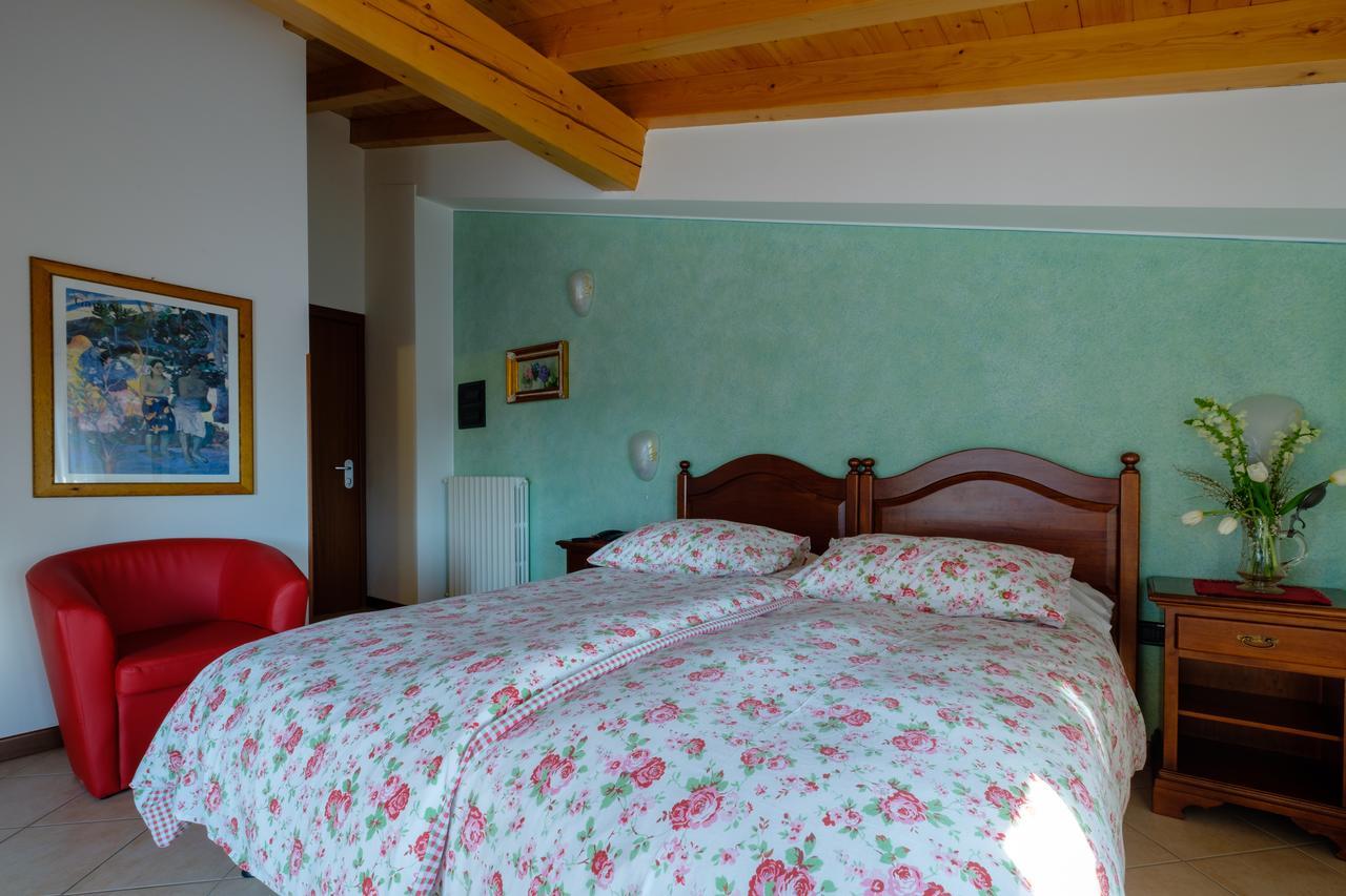 Hotel Tre Punte Gargnano Eksteriør billede